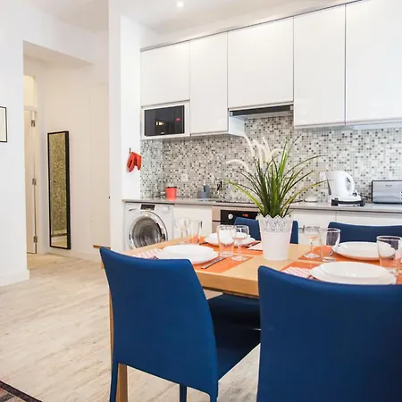Apartment Cosy Retreat In Centre Lisbon