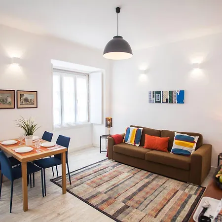 Lägenhet Typical And Cosy