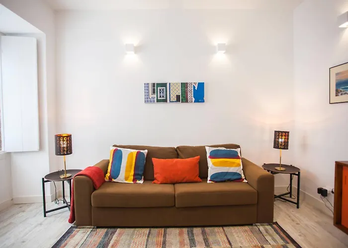 Typical And Cosy Apartament Lizbona