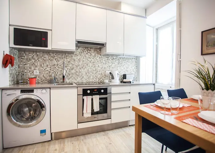 Apartament Typical And Cosy *