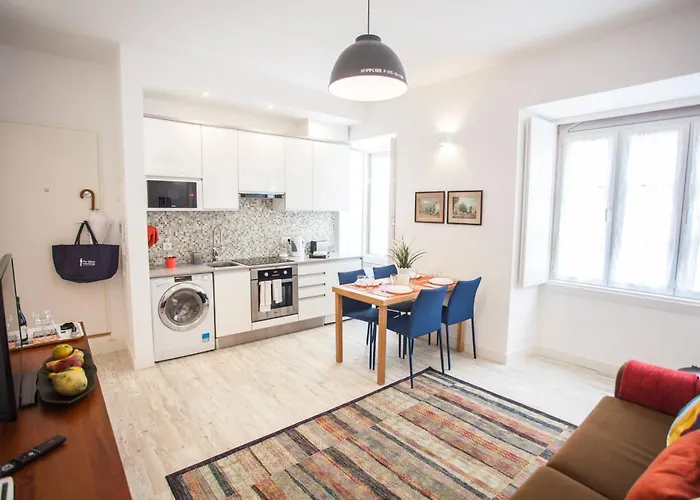 Typical And Cosy Lizbona