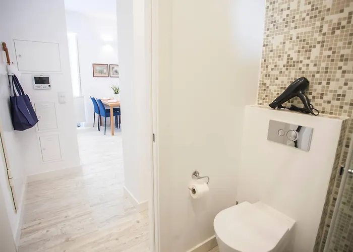 Apartament Typical And Cosy