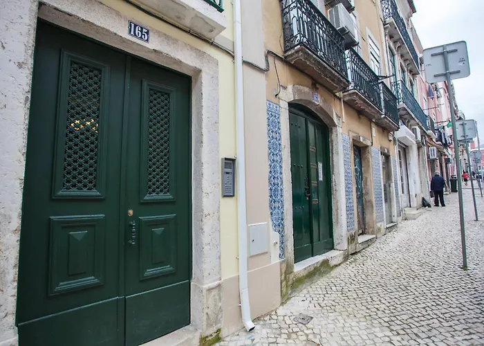 Διαμέρισμα Typical And Cosy *