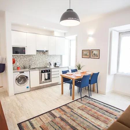 Santana Lovely Flat Lisbon