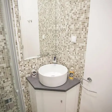 Apartment Typical And Cosy Lisbon